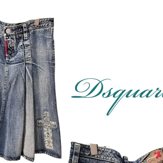 Chân váy denim Dsquared đã bán trong kho lưu trữ Yên Mây