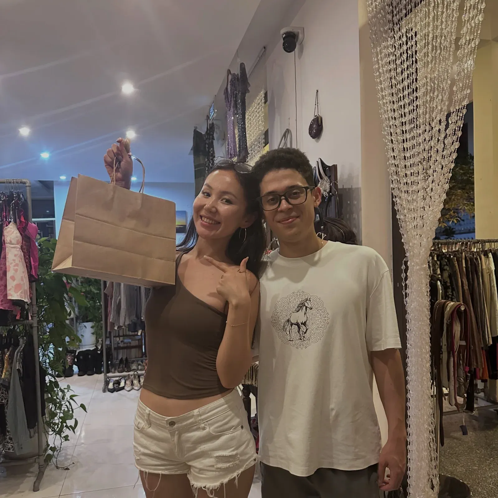 Customer look at Yen May Vintage, Da Nang, photo 46