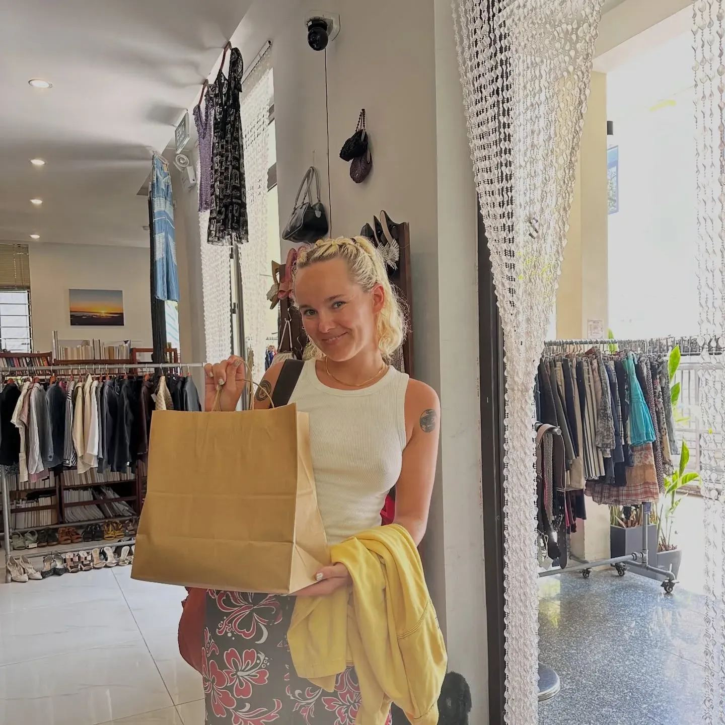 Customer look at Yen May Vintage, Da Nang, photo 61