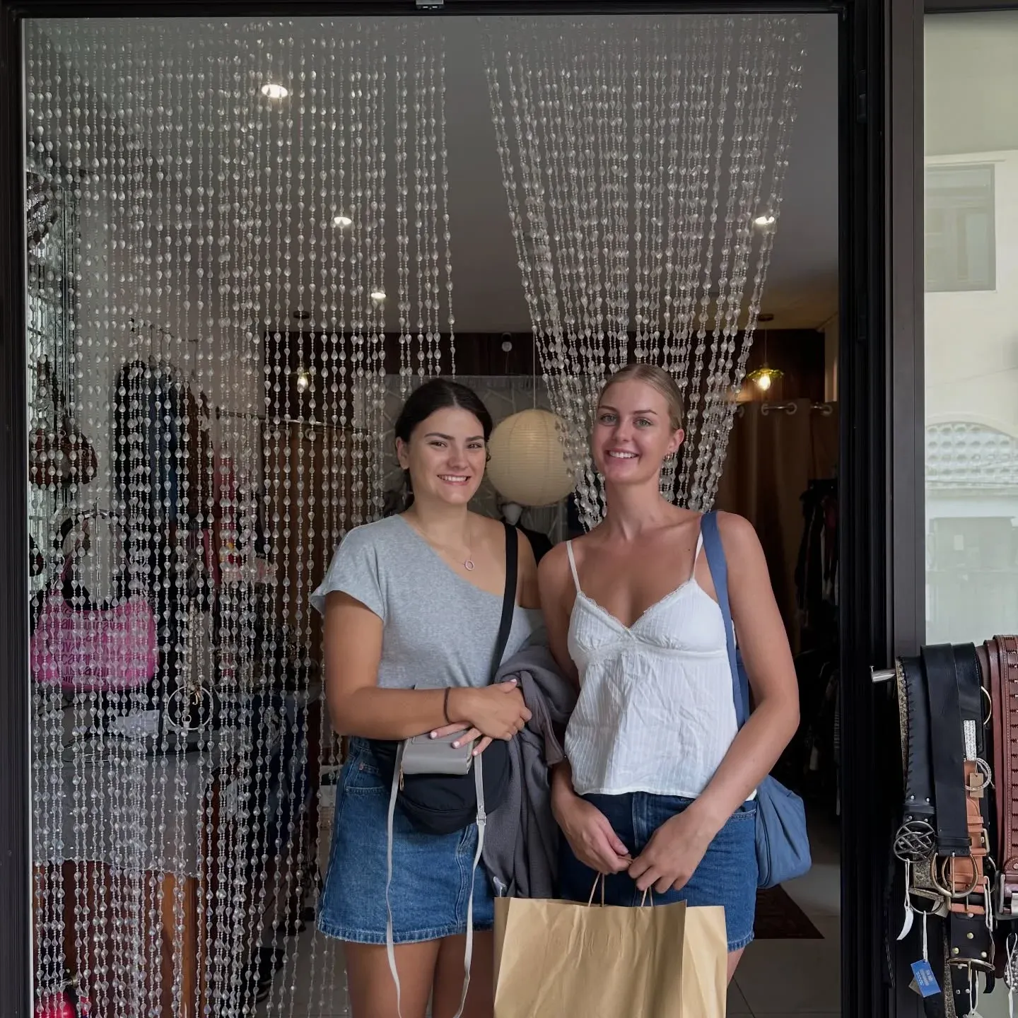Customer look at Yen May Vintage, Da Nang, photo 91