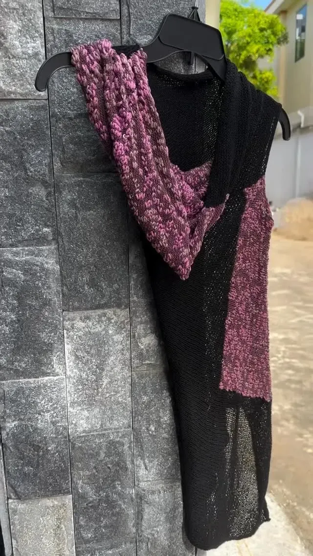 Cardigan hồng có texture — được Yên Mây Vintage tuyển chọn