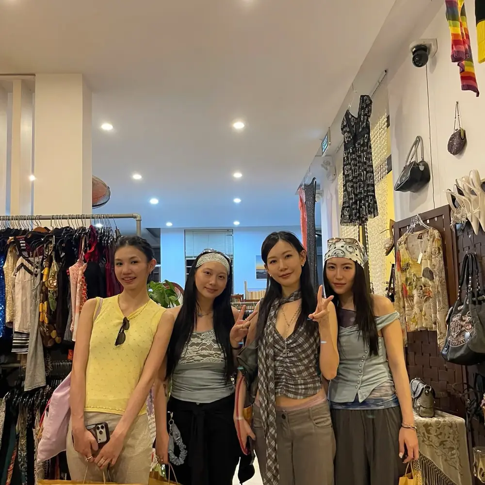 Customer visiting Yen May Vintage in Danang