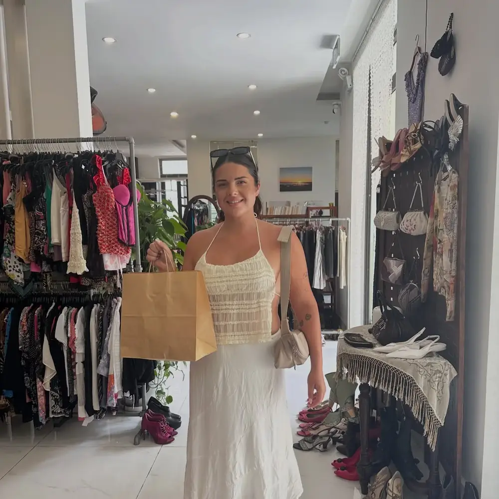 Customer visiting Yen May Vintage in Danang