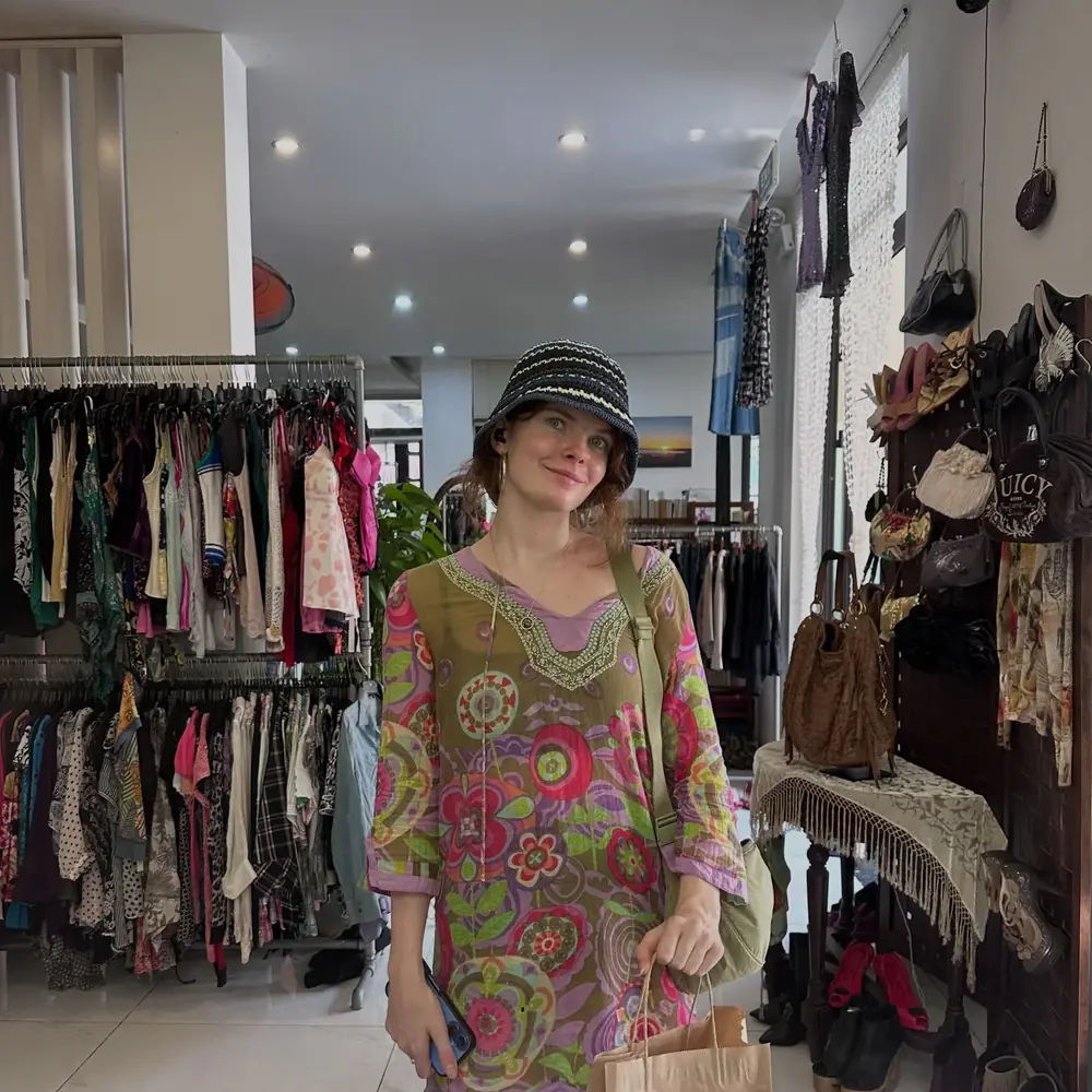 Customer visiting Yen May Vintage in Danang